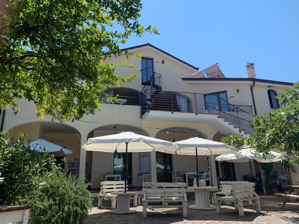 Casa Di Livia Apartment SantʼAnna Arresi Exterior foto