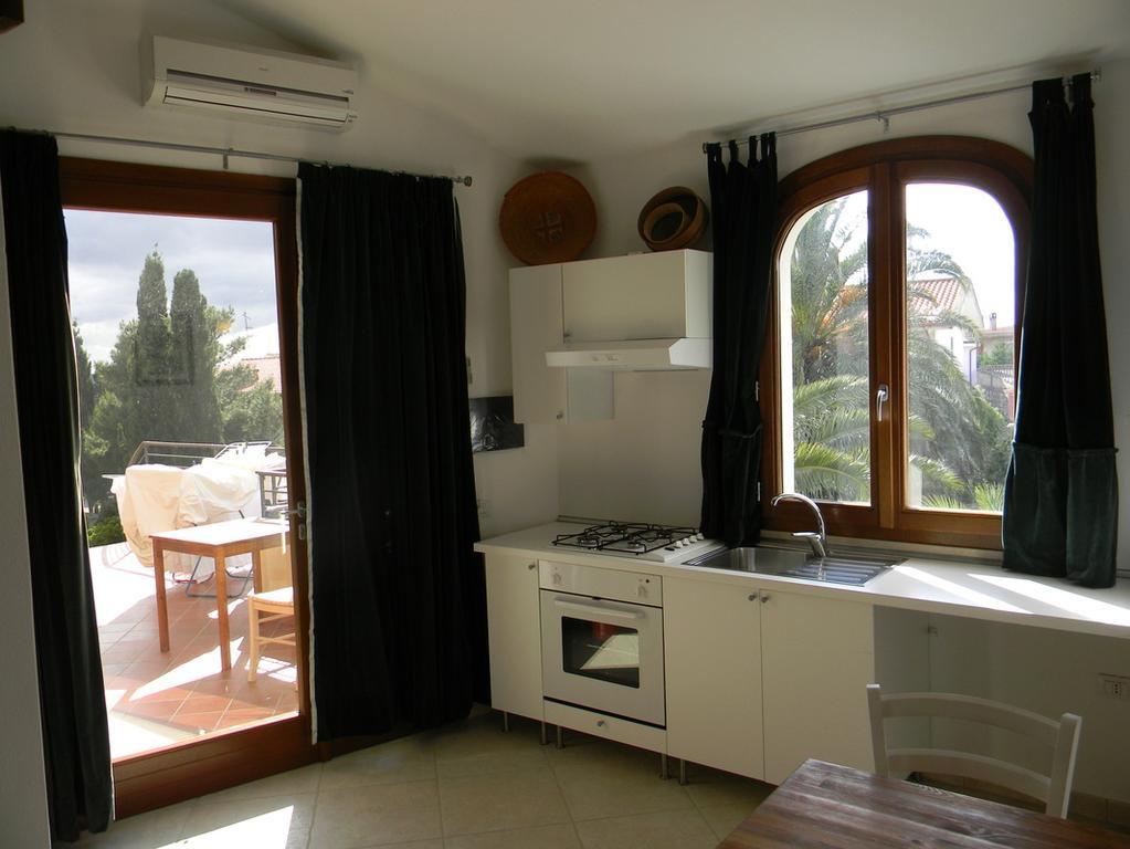 Casa Di Livia Apartment SantʼAnna Arresi Exterior foto