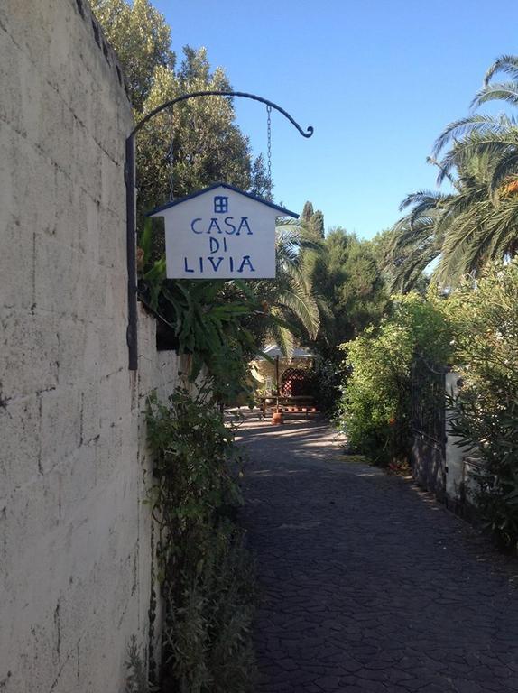 Casa Di Livia Apartment SantʼAnna Arresi Exterior foto